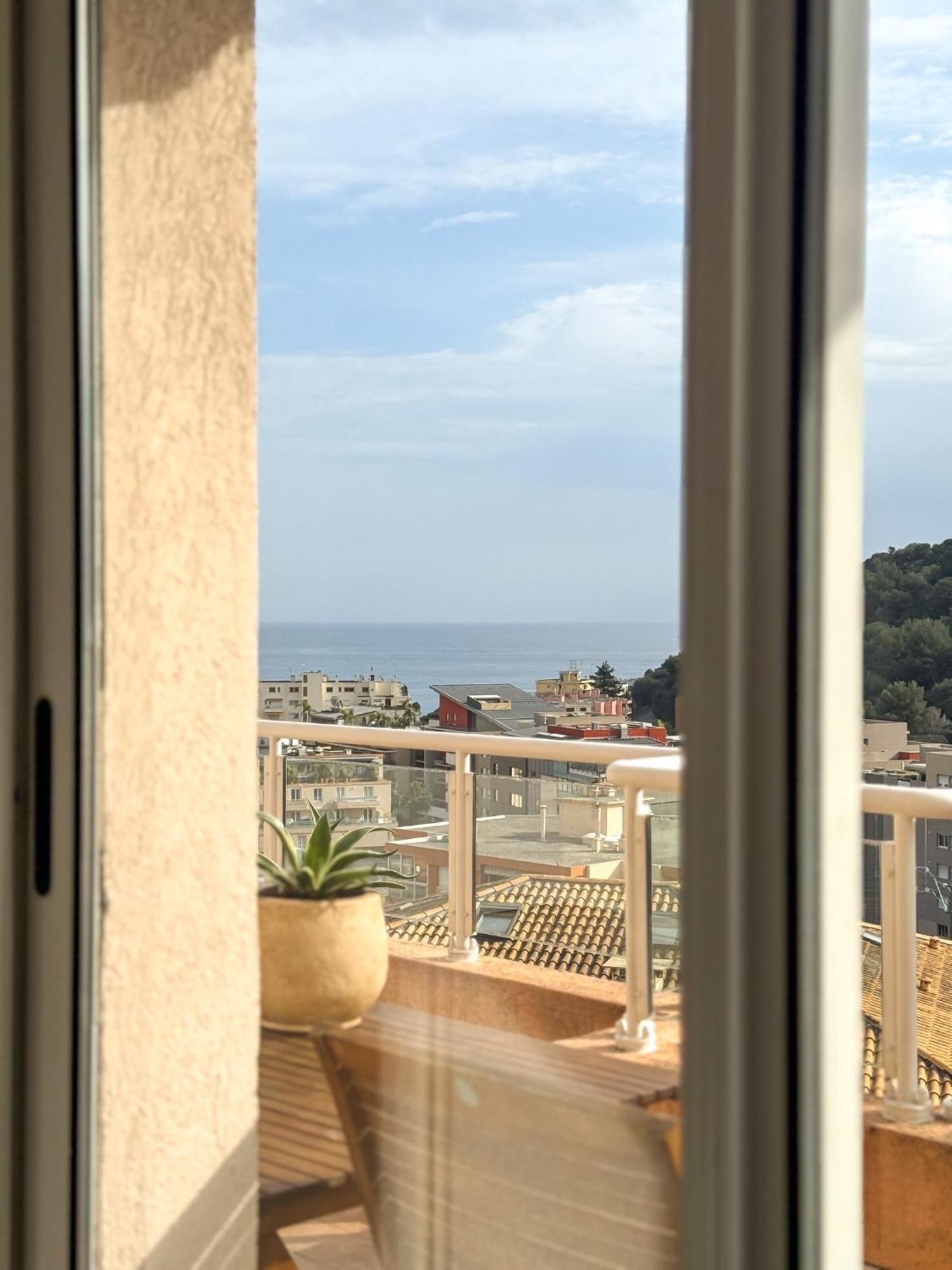Coquet Appartement Avec Le Terrasse Sur Le Mer Roquebrune-Cap-Martin Εξωτερικό φωτογραφία
